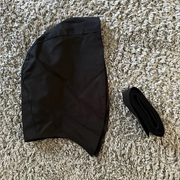 Bill Blass - Vintage 80’s Black Collared Trench Coat with Hood Attachment & Belt - Picture 9 of 9